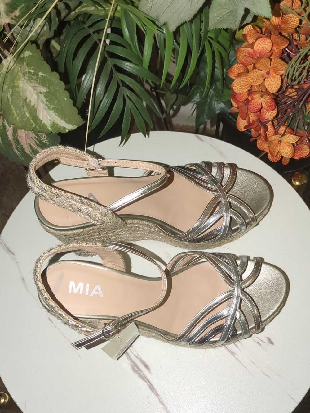 ❤️SALE❤️ MIA Silver Metallic Espadrille Wedge Sandals - Picture 5 of 10